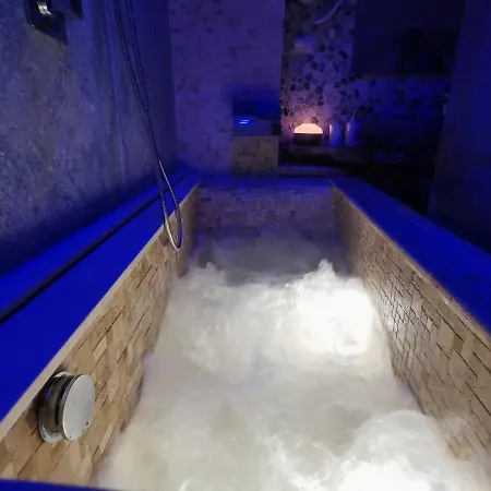 Alojamento de Acomodação e Pequeno-almoço Dioniso Bed & Wellness Taranto