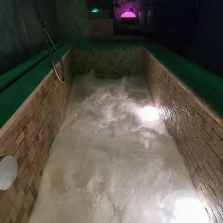 Dioniso Bed & Wellness