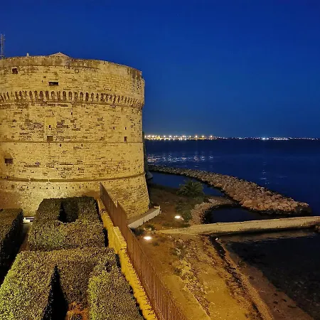 Dioniso Bed & Wellness Ταράντο