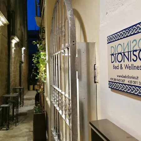 Dioniso Bed & Wellness Alojamento de Acomodação e Pequeno-almoço Taranto