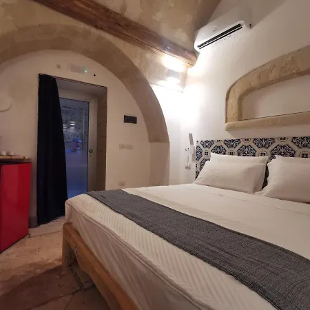 Alojamento de Acomodação e Pequeno-almoço Dioniso Bed & Wellness