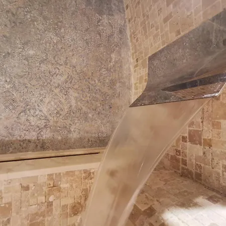 Dioniso Bed & Wellness Bed and Breakfast