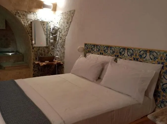Dioniso Bed & Wellness